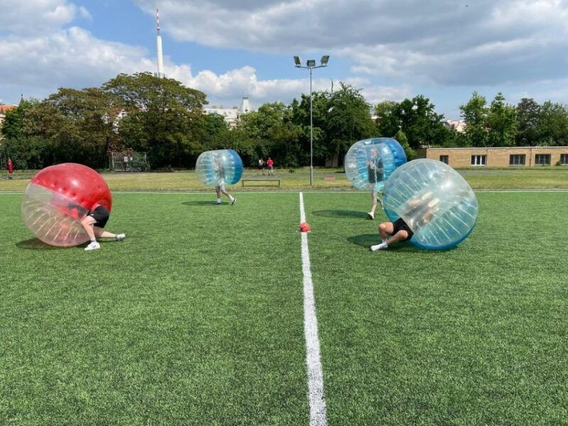 prague-bubbles-football-zorb-football-in-centrum
