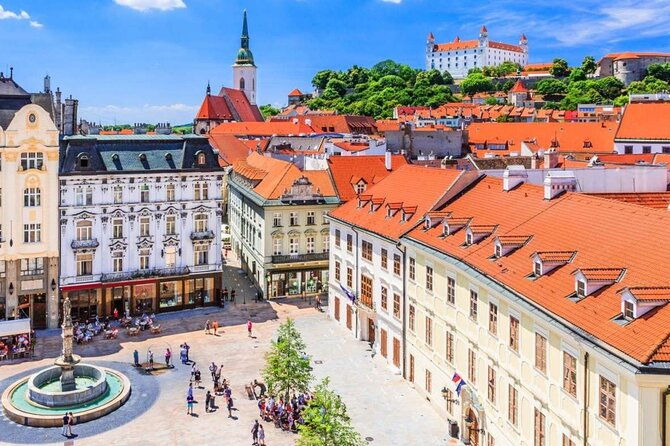 prague-budapest-one-way-sightseeing-day-tour