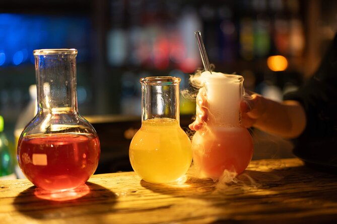prague-by-night-drinks-food-tour-with-eating-europe