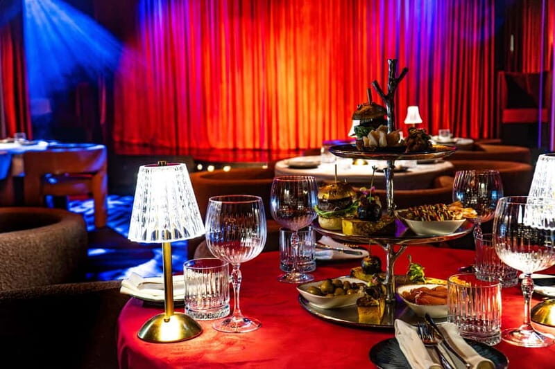 Prague: Cabaret Show at Medusa - Nightlife Prague - FAQ