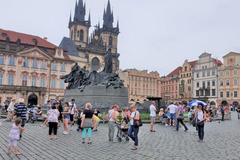 prague-castle-admission-ticket-with-transfer-and-audioguide