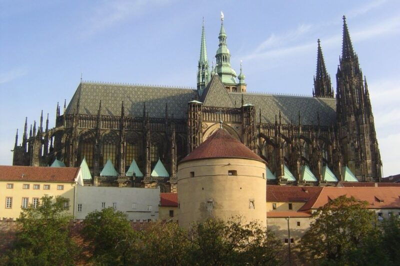 prague-castle-and-lesser-town-walking-tour-with-local-guide
