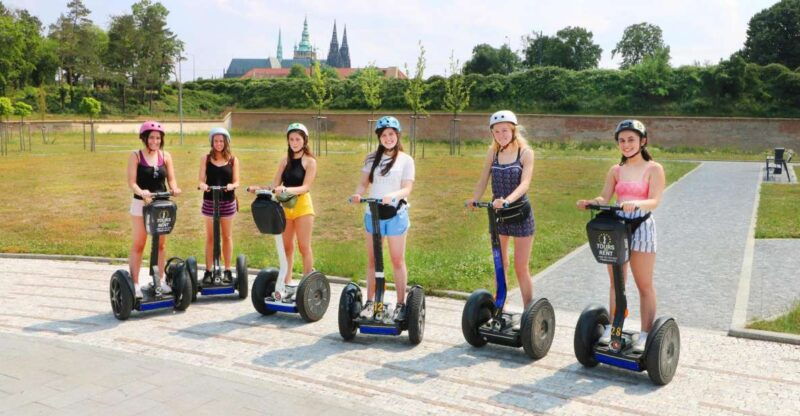 prague-castle-and-monastery-segway-tour