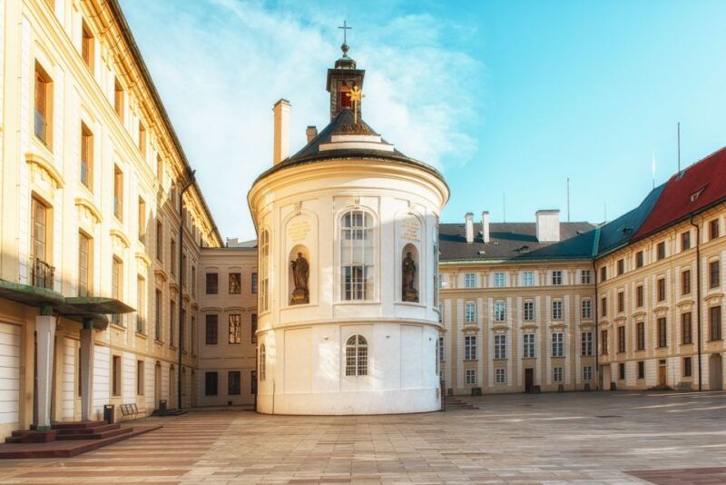 prague-castle-castle-district-2-hour-guided-tour
