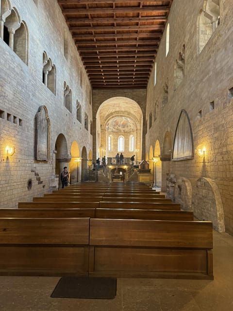 prague-castle-interiors-and-guards-ceremony-tour