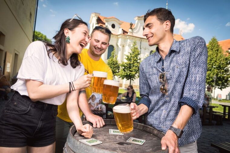prague-castle-side-breweries-pubs-guided-walking-tour