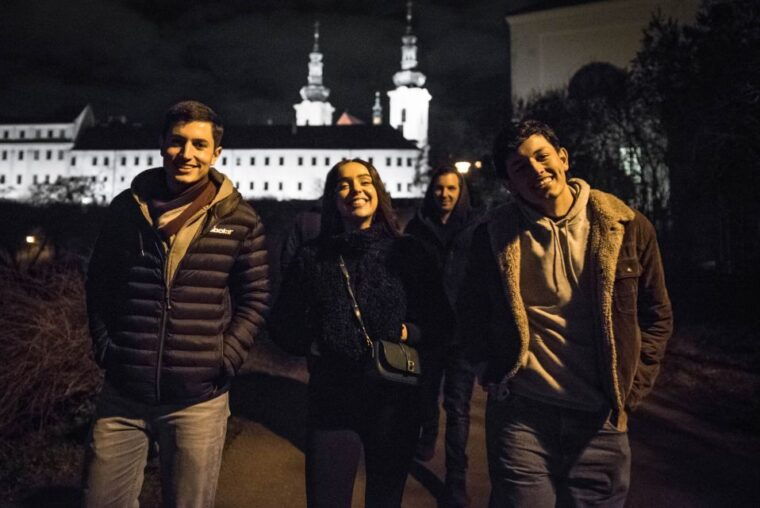 prague-castle-side-breweries-pubs-guided-walking-tour