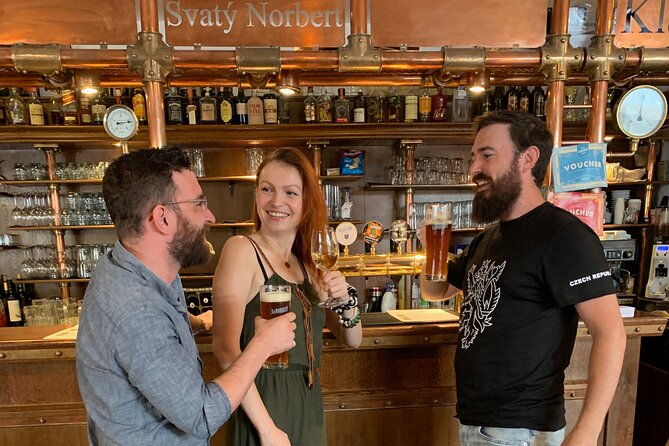 prague-castle-tour-with-drinks-included