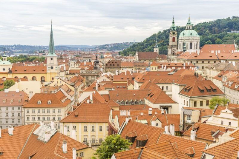 prague-castle-tour-with-local-guide-and-entry-ticket