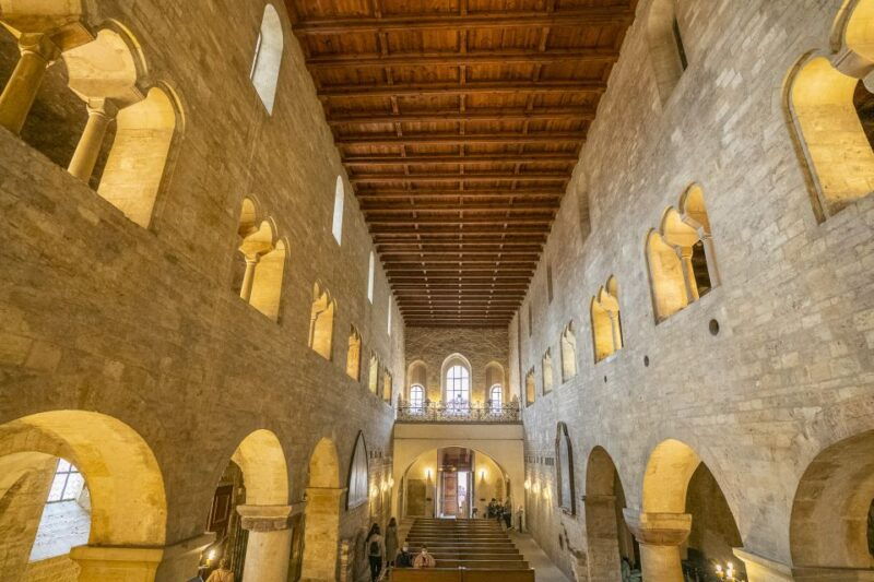 prague-castle-tour-with-local-guide-and-entry-ticket