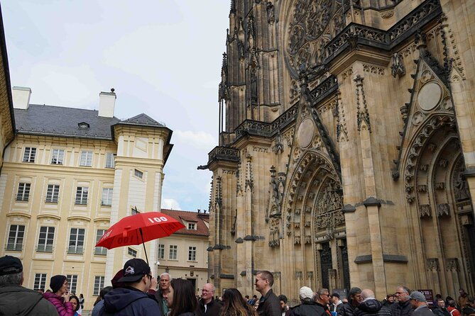 prague-castle-walking-tour-tip-based-tour