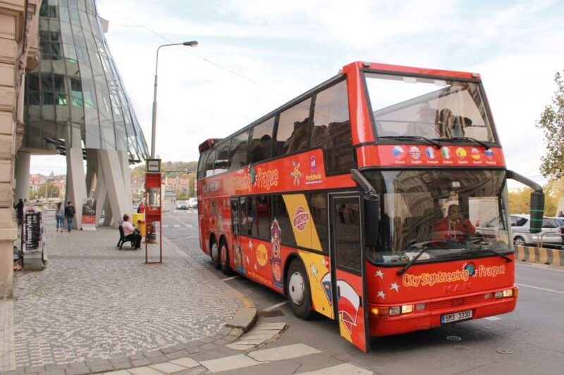 prague-city-sightseeing-hoho-bus-tour-optional-boat-tour