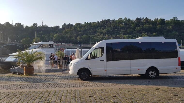 prague-city-tour-and-dinner-cruise-with-hotel-pickup