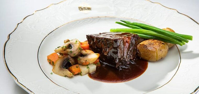 prague-city-tour-and-luxury-dinner-with-live-mozart-music