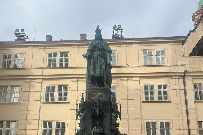 prague-city-tour-charles-bridge-and-campa-island-small-groups