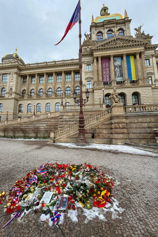 prague-cold-war-communism-tour-with-a-local-historian