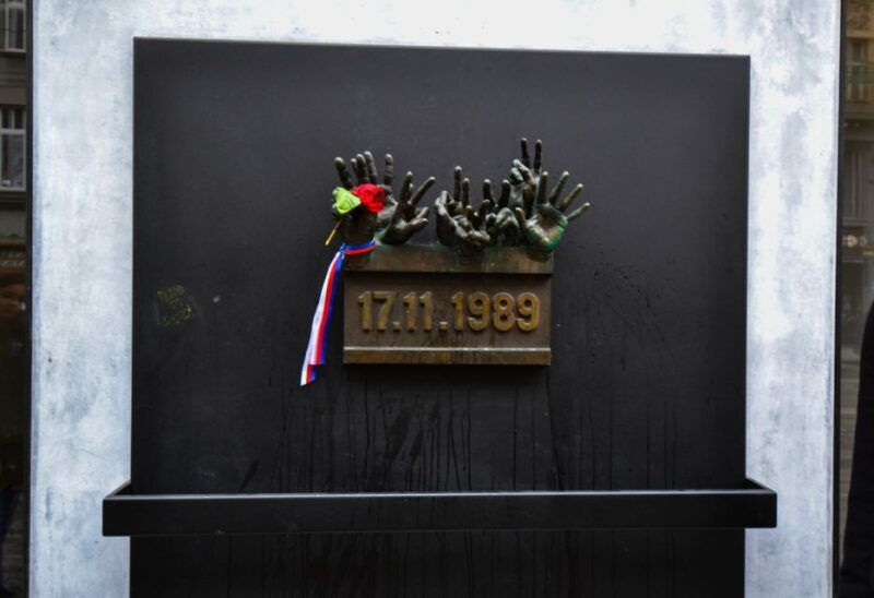 prague-communism-history-and-nuclear-bunker-guided-tour