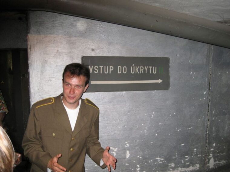 prague-communism-history-and-nuclear-bunker-guided-tour