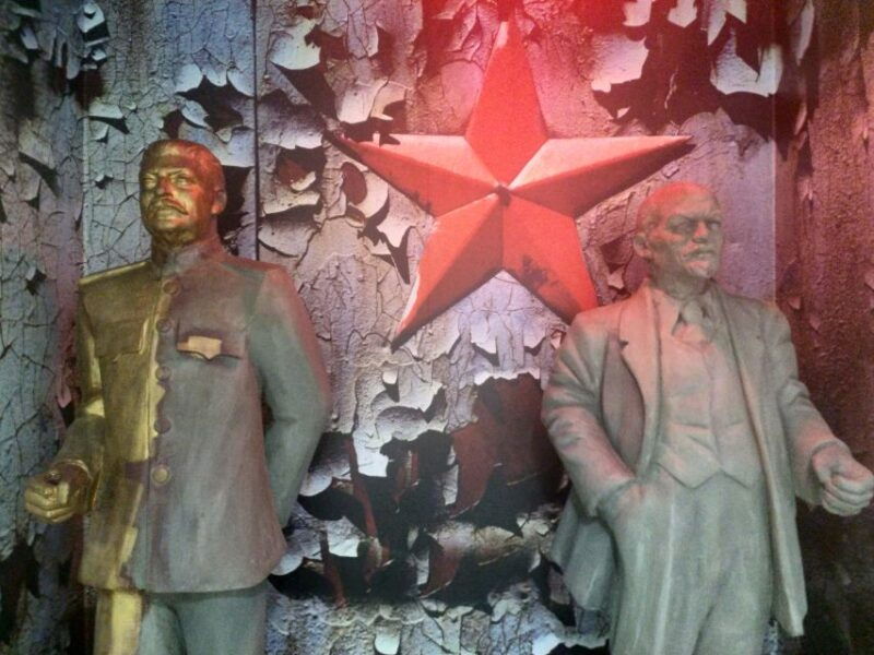 prague-communism-tour-museum-visit