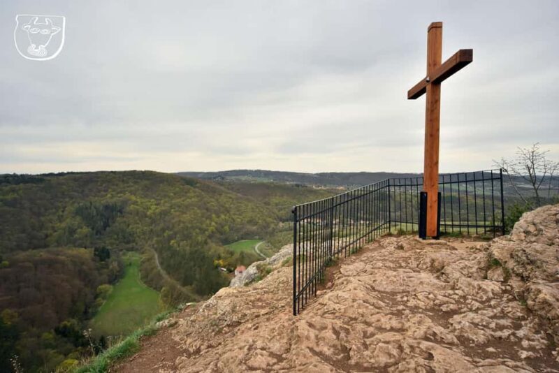 Prague: Czech Village Walking Tour with Guide - Practical Details: What You Need to Know  