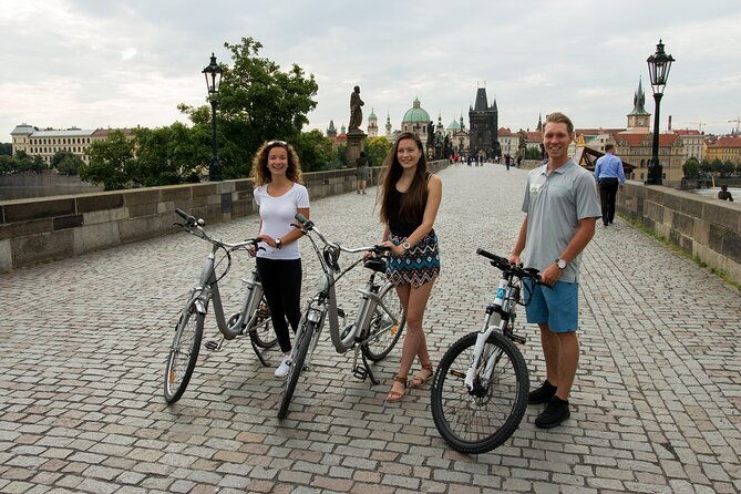 prague-e-bike-city-sightseeing-tours