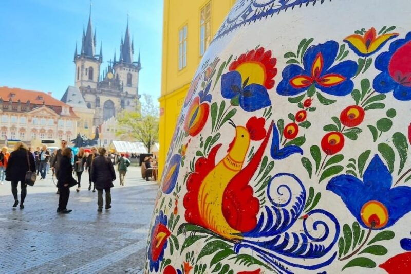 prague-easter-markets-tour-with-czech-traditions-snacks