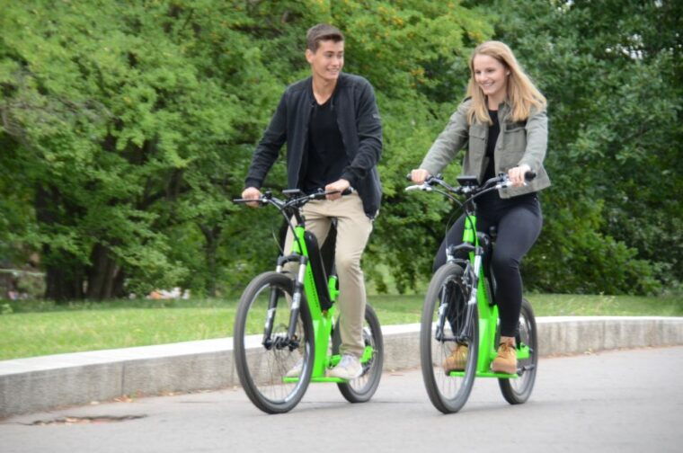 prague-electric-scooter-cruiser-fat-ebike-rental