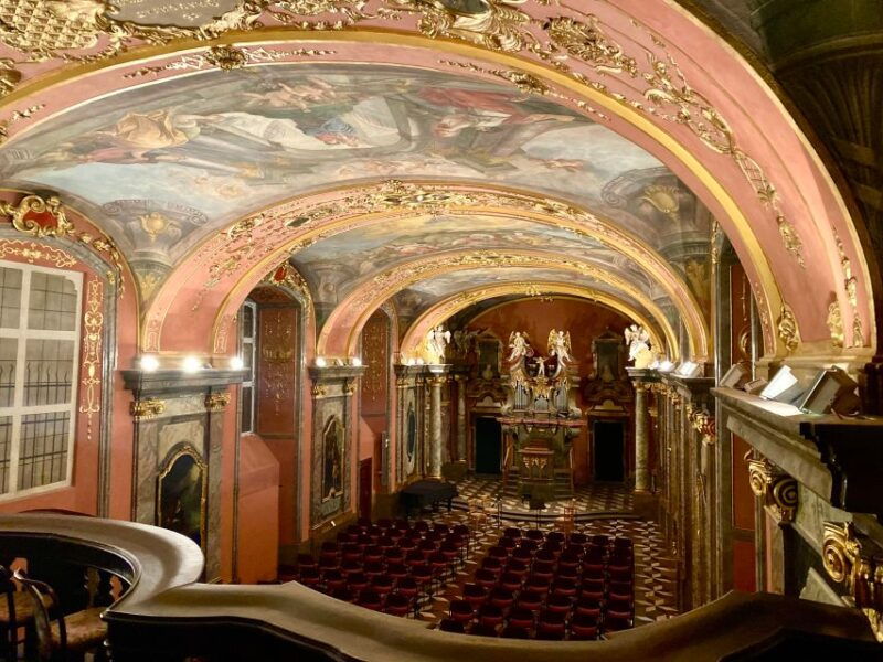 prague-entry-ticket-classical-concert-at-the-mirror-chapel