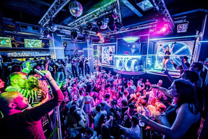 prague-entry-ticket-to-ice-pub-prague-with-nightclub-option