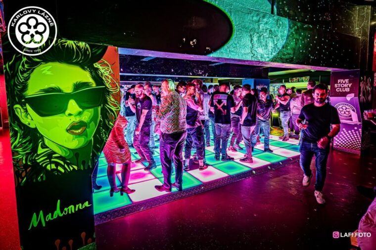 prague-entry-ticket-to-ice-pub-prague-with-nightclub-option