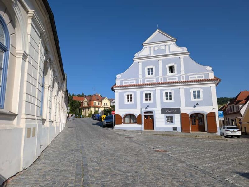 Prague: eský Krumlov & Bohemian Village Day Trip with Lunch - Frequently Asked Questions