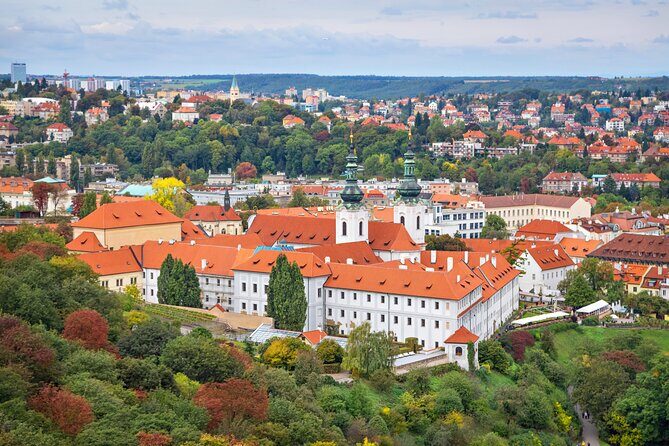 Prague Essential - Old Town Hall & Astronomical Clock: The Citys Heartbeat