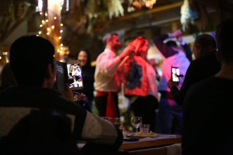 prague-evening-folklore-garden-party-with-traditional-menu