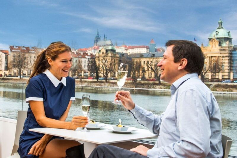 prague-evening-vltava-river-eco-cruise-with-prosecco