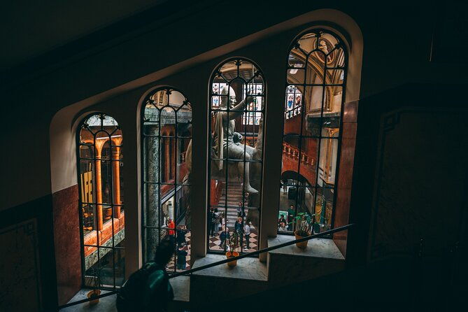 prague-full-day-city-walking-tour-and-petrin-tower-2