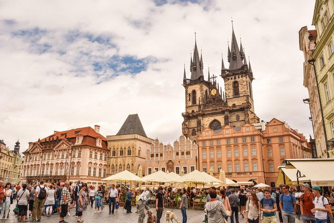 prague-full-day-city-walking-tour-and-petrin-tower