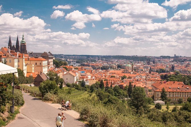 prague-full-day-city-walking-tour-and-petrin-tower