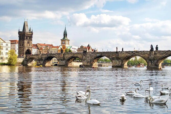 prague-full-day-tour-from-vienna-with-transfers-and-guide-2