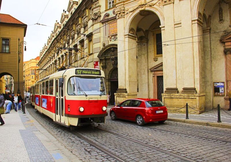 prague-full-day-tour-with-lunch-and-river-boat-cruise