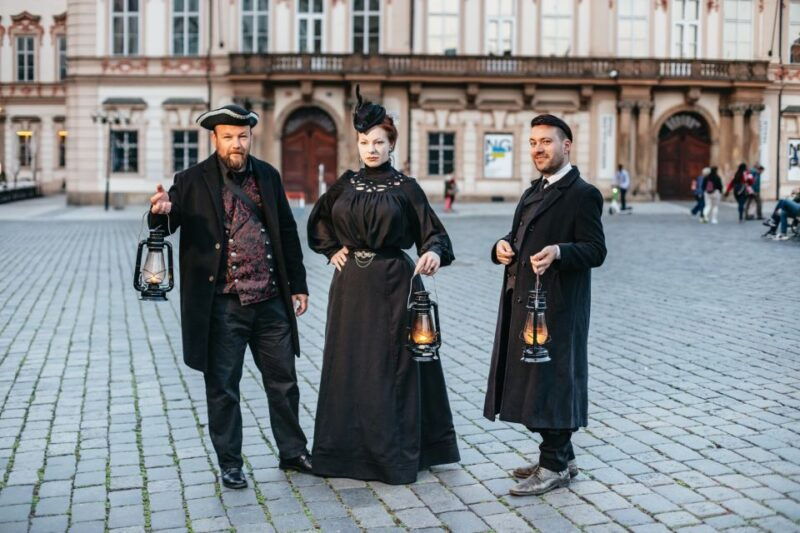 prague-ghosts-and-legends-nighttime-guided-walking-tour