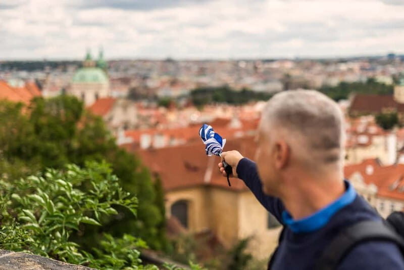 Prague Grand 2,5 hour + 2 hour exterior walking tour - What to Expect: Practical Details and Experience