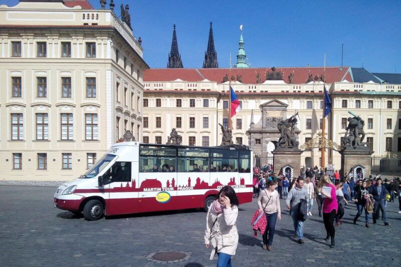 prague-historic-city-center-bus-tour-with-top-sights