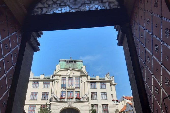 prague-historical-city-center-essential-walk