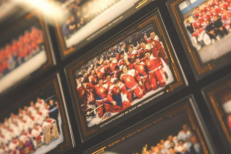 prague-hockey-cards-museum-and-nhl-vr-experience-ticket