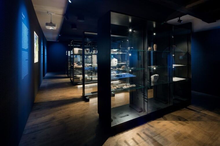 prague-house-at-the-golden-ring-entry-ticket