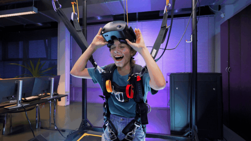 prague-hurricane-factory-parachute-jump-vr-simulator