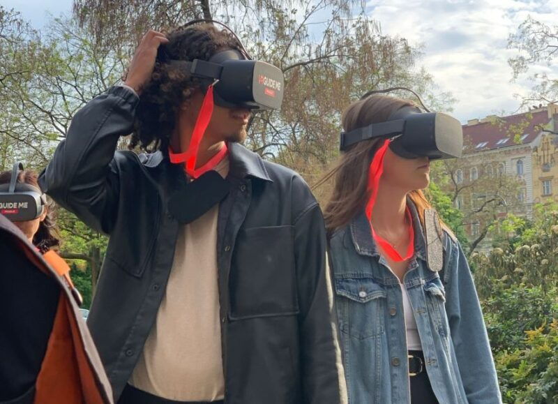 prague-immersive-history-walking-tour-and-vr