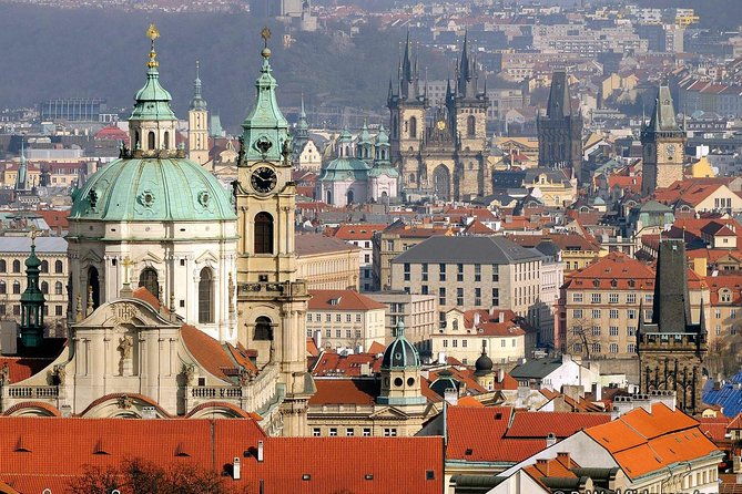 prague-in-one-day-by-a-car-excellent-opportunity-to-see-all-the-sights