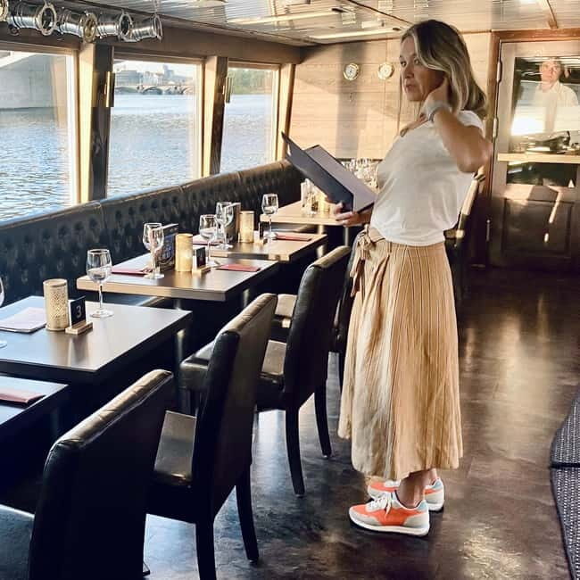Prague: Jazz Boat Café: 1 hour city center jazz cruise - Who Is This Tour Best For?