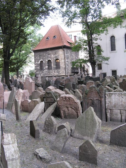prague-jewish-quarter-and-museum-guided-tour